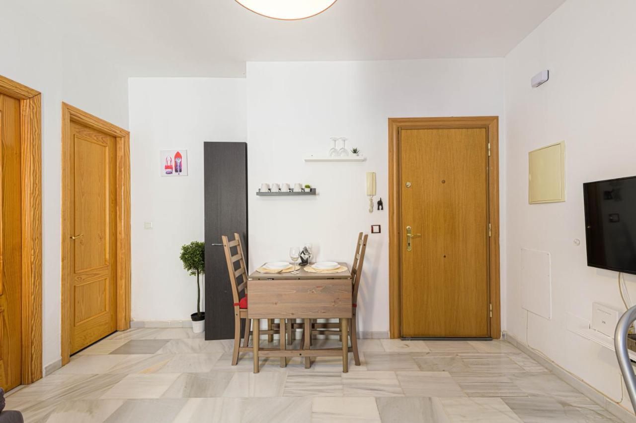 Wintowinrentals Coqueto Apartamento En El Centro De マラガ エクステリア 写真