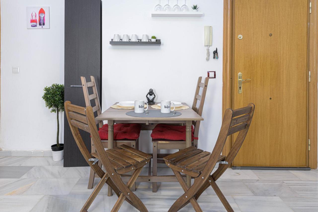 Wintowinrentals Coqueto Apartamento En El Centro De マラガ エクステリア 写真